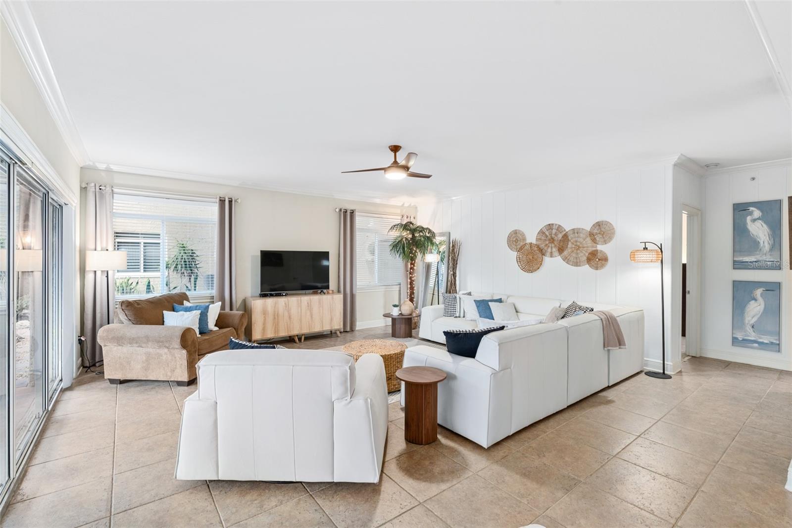 Image 15 of 52 For 104 Club House Drive 105