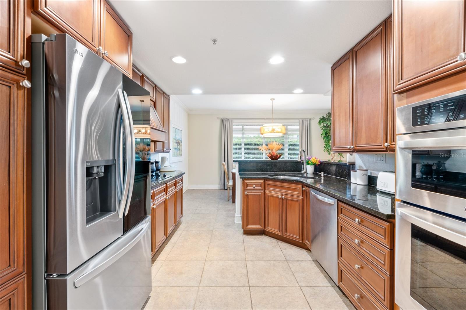 Image 26 of 52 For 104 Club House Drive 105