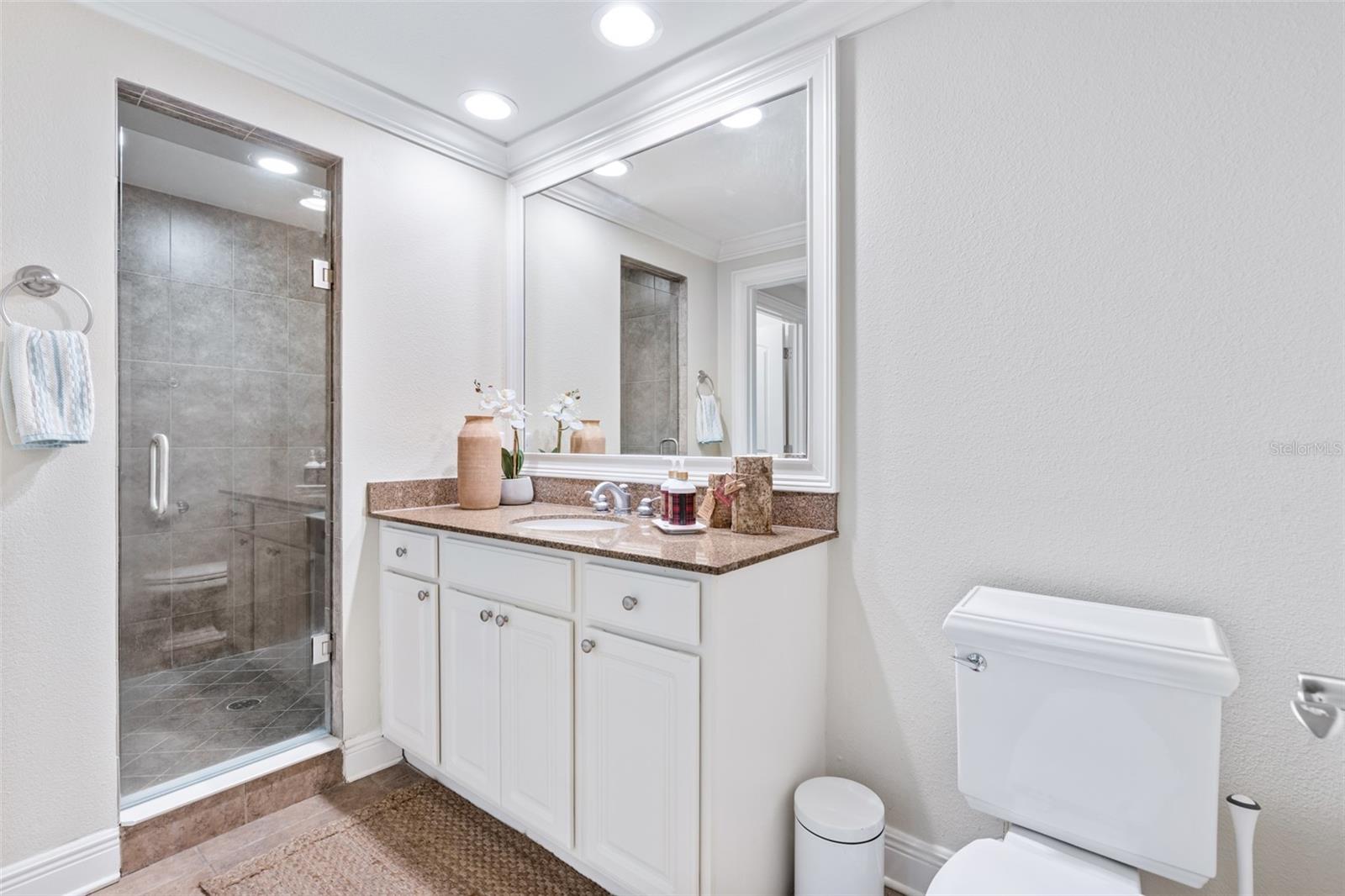 Image 45 of 52 For 104 Club House Drive 105