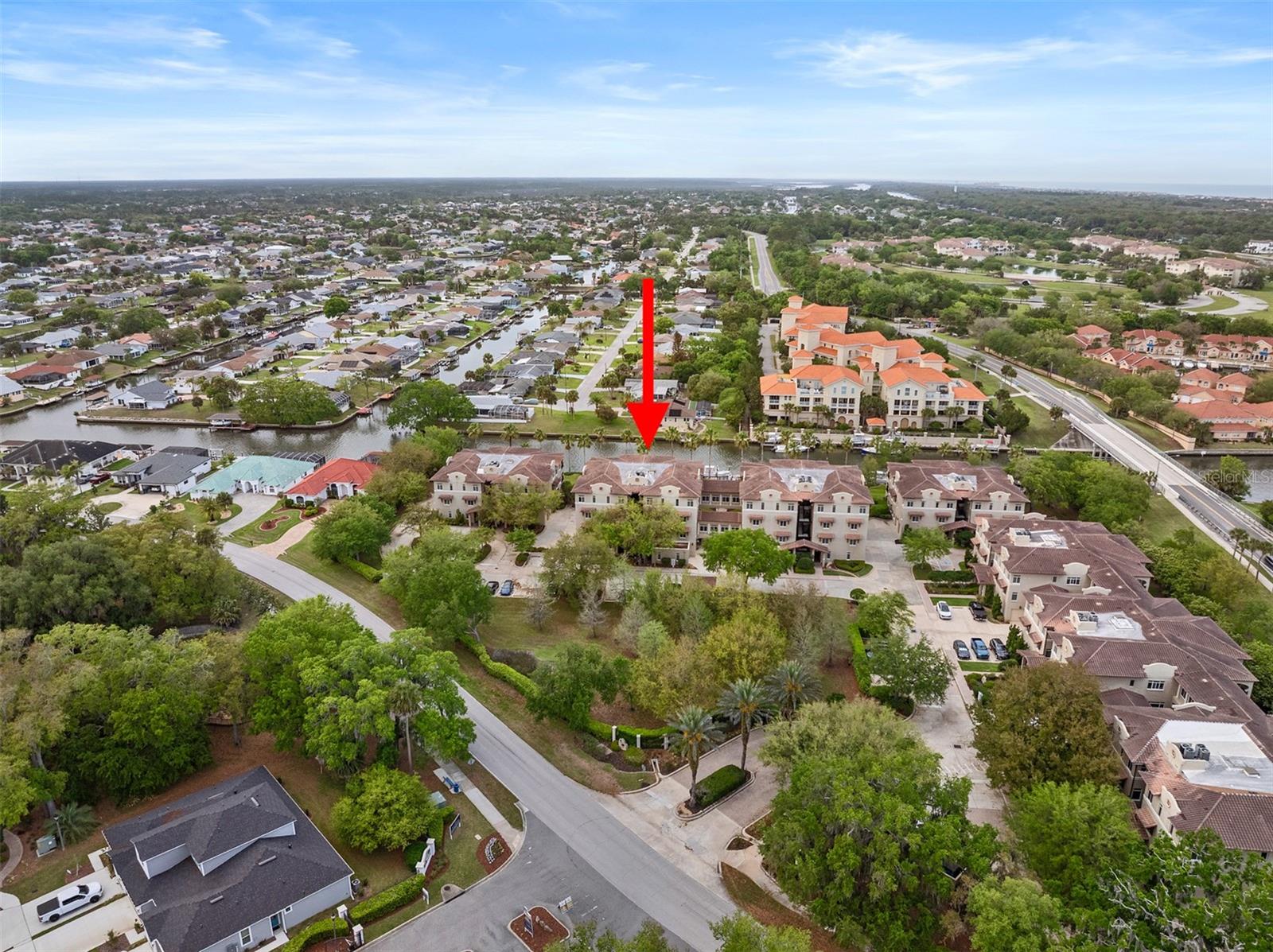 Image 9 of 52 For 104 Club House Drive 105