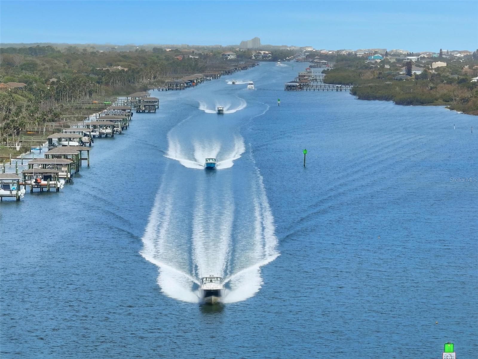 Image 33 of 100 For 239 Riverwalk Drive