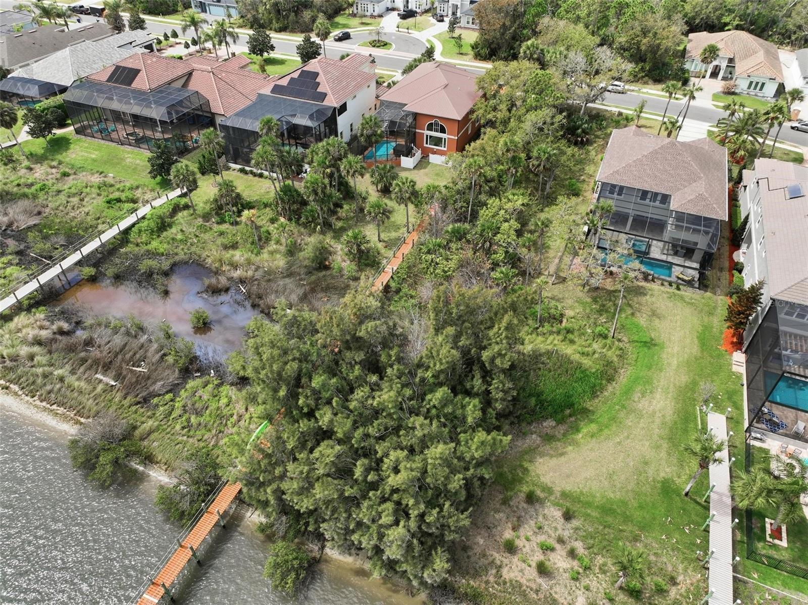 Image 41 of 100 For 239 Riverwalk Drive