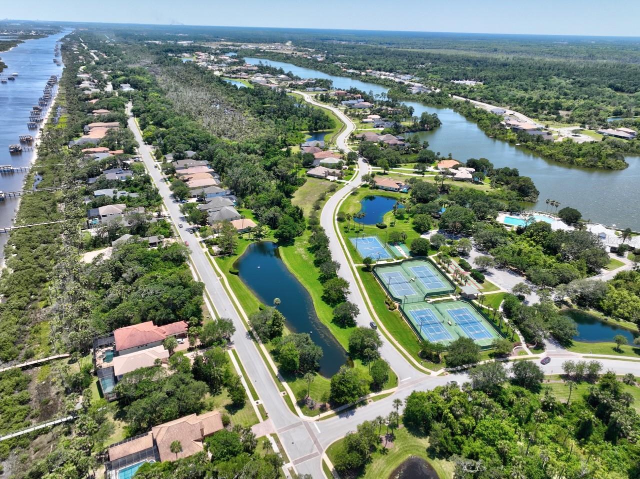 Image 91 of 100 For 239 Riverwalk Drive