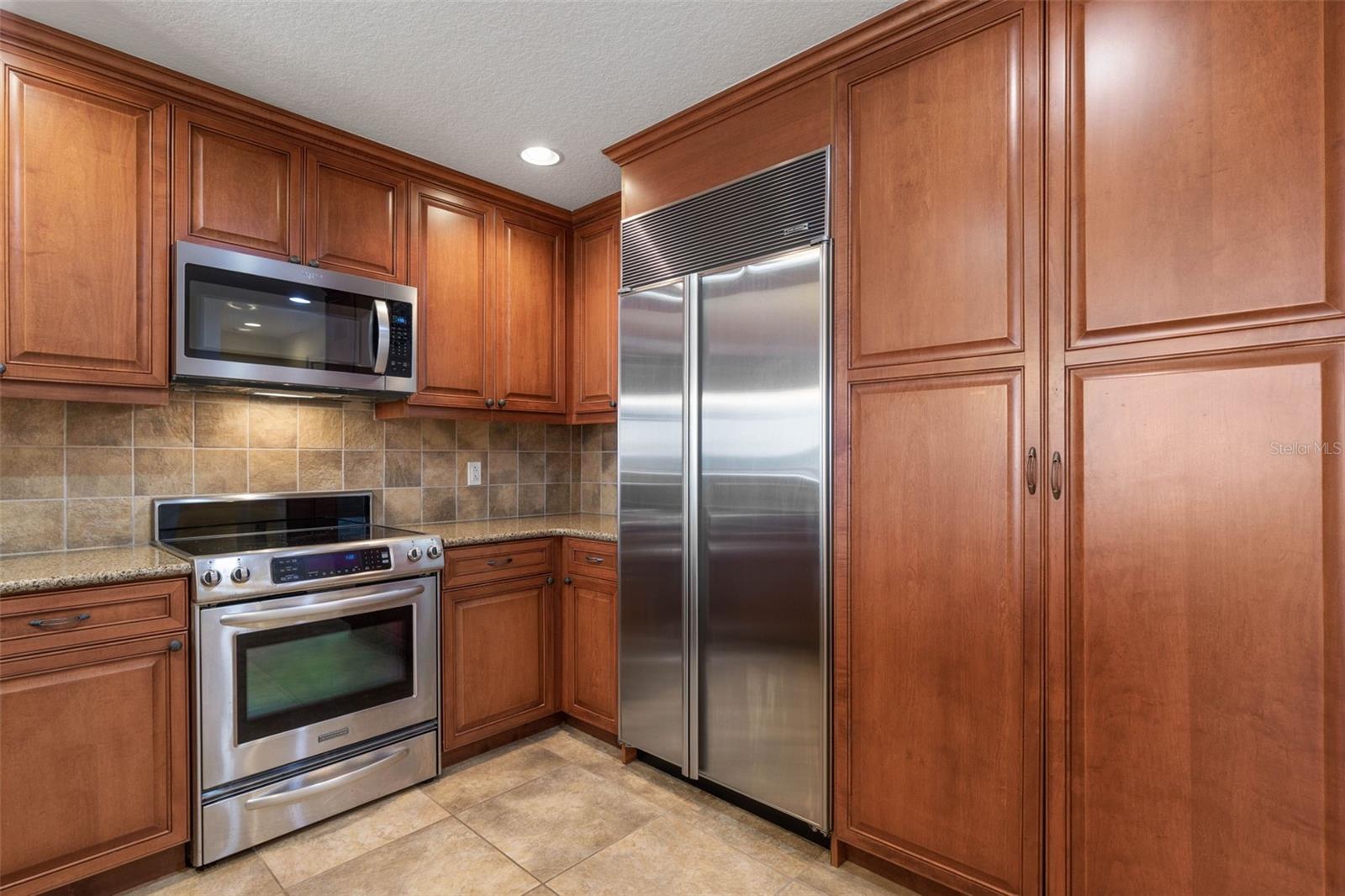 Image 18 of 62 For 146 Palm Coast Resort Boulevard 704