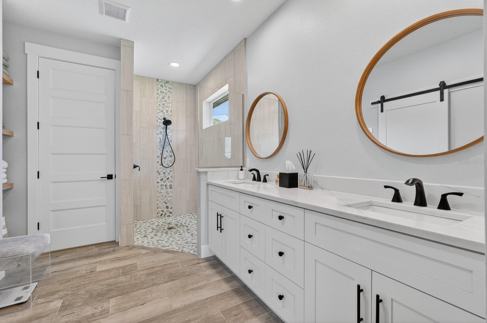 Image 21 of 39 For 2220 Swoope Drive