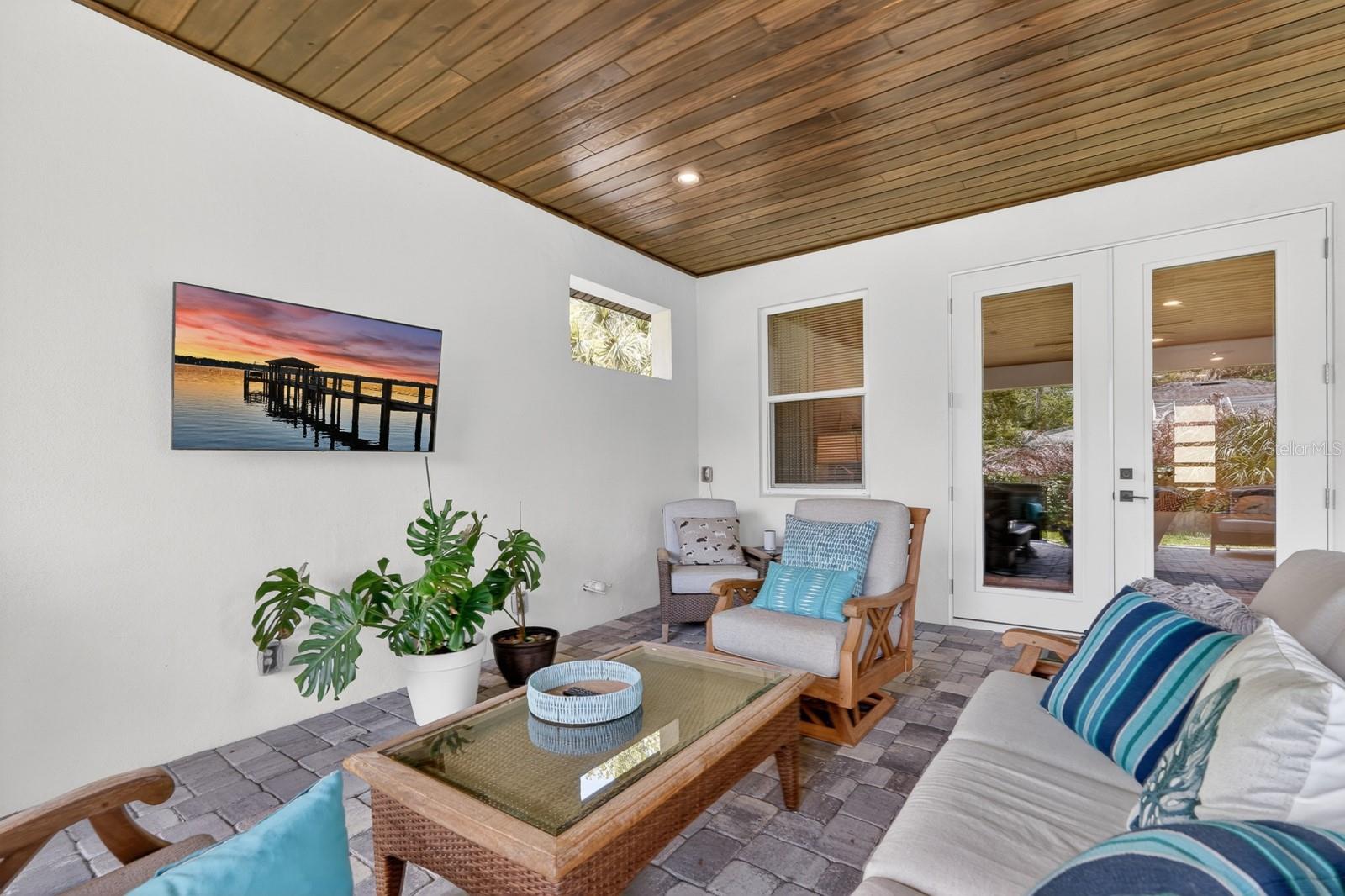 Image 27 of 39 For 2220 Swoope Drive