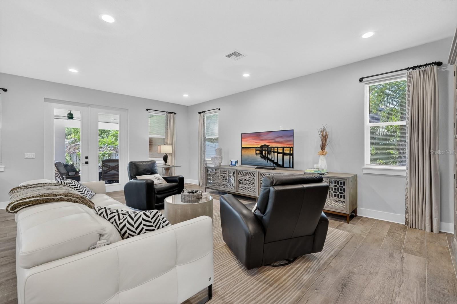 Image 6 of 39 For 2220 Swoope Drive