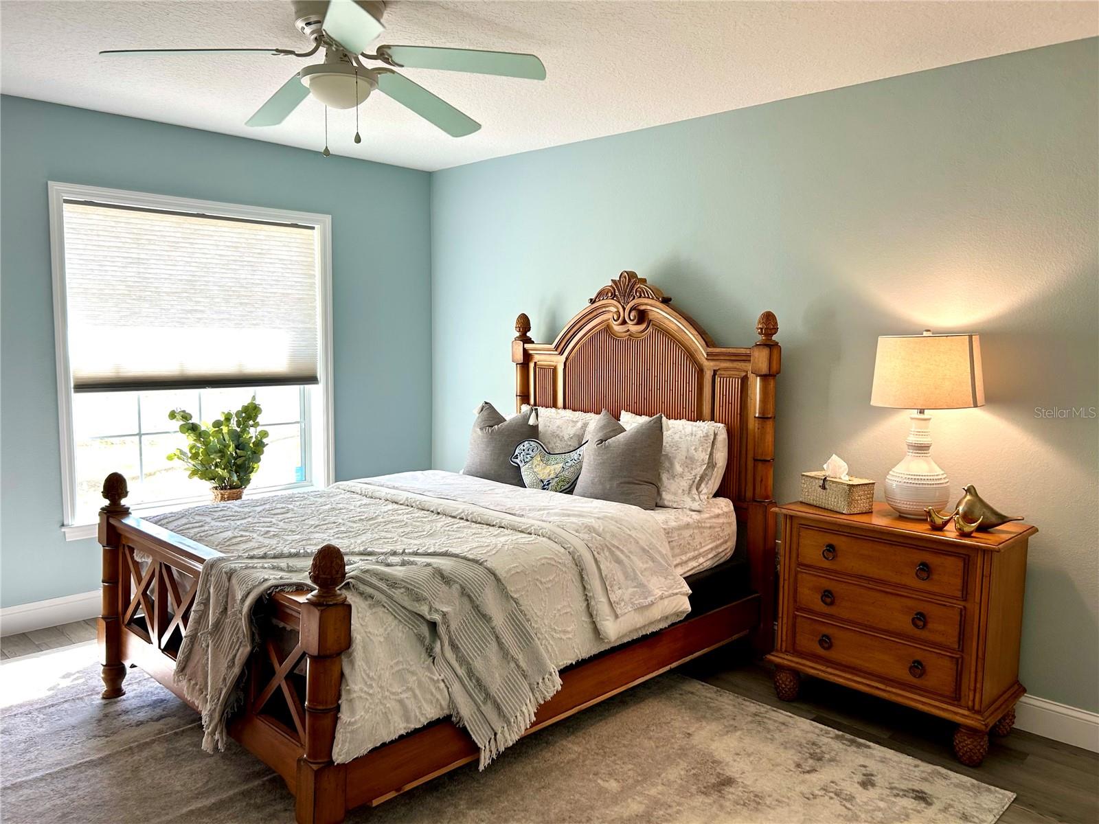 Image 11 of 33 For 35 Riverside Lane