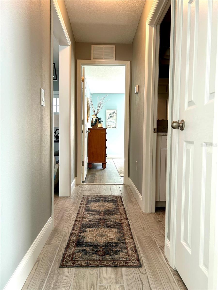 Image 15 of 33 For 35 Riverside Lane