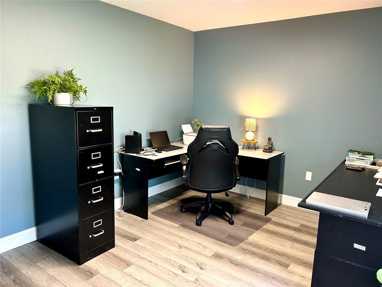 Image 17 of 33 For 35 Riverside Lane