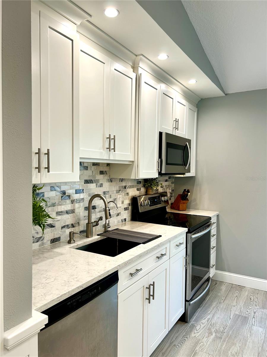 Image 4 of 33 For 35 Riverside Lane