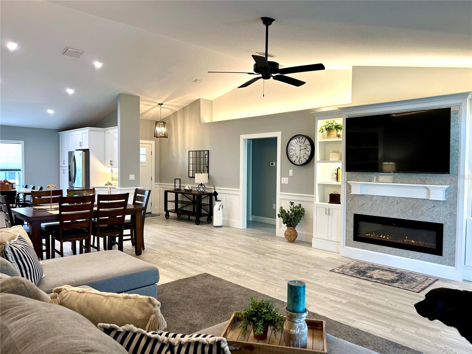 Image 7 of 33 For 35 Riverside Lane