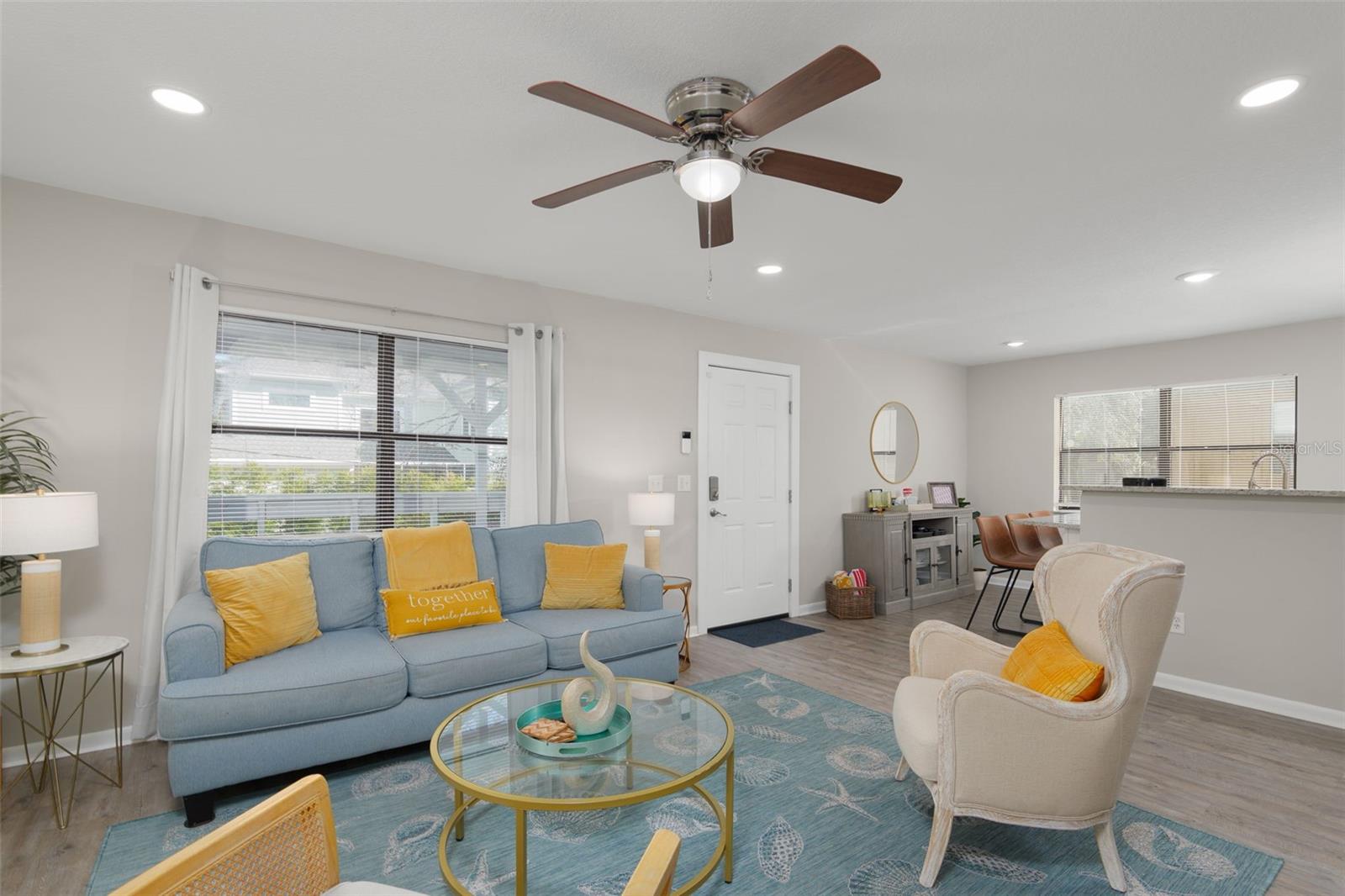 Image 25 of 47 For 16 Ewing Street