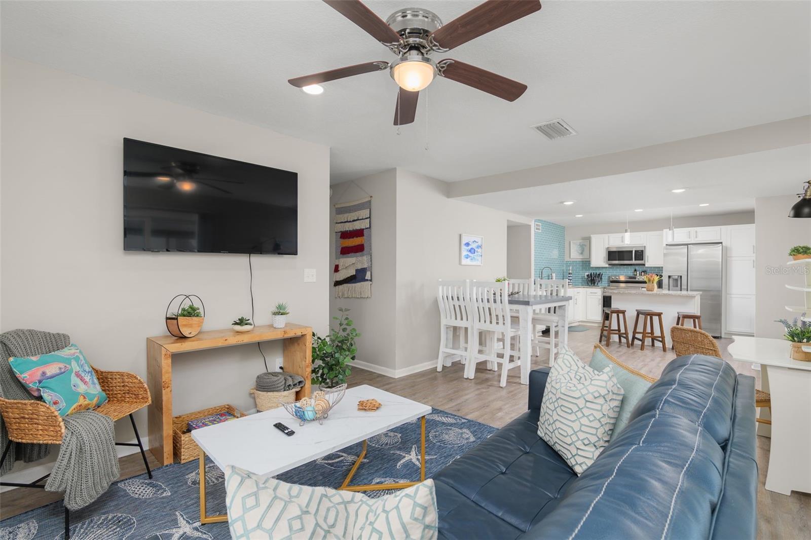 Image 9 of 47 For 16 Ewing Street