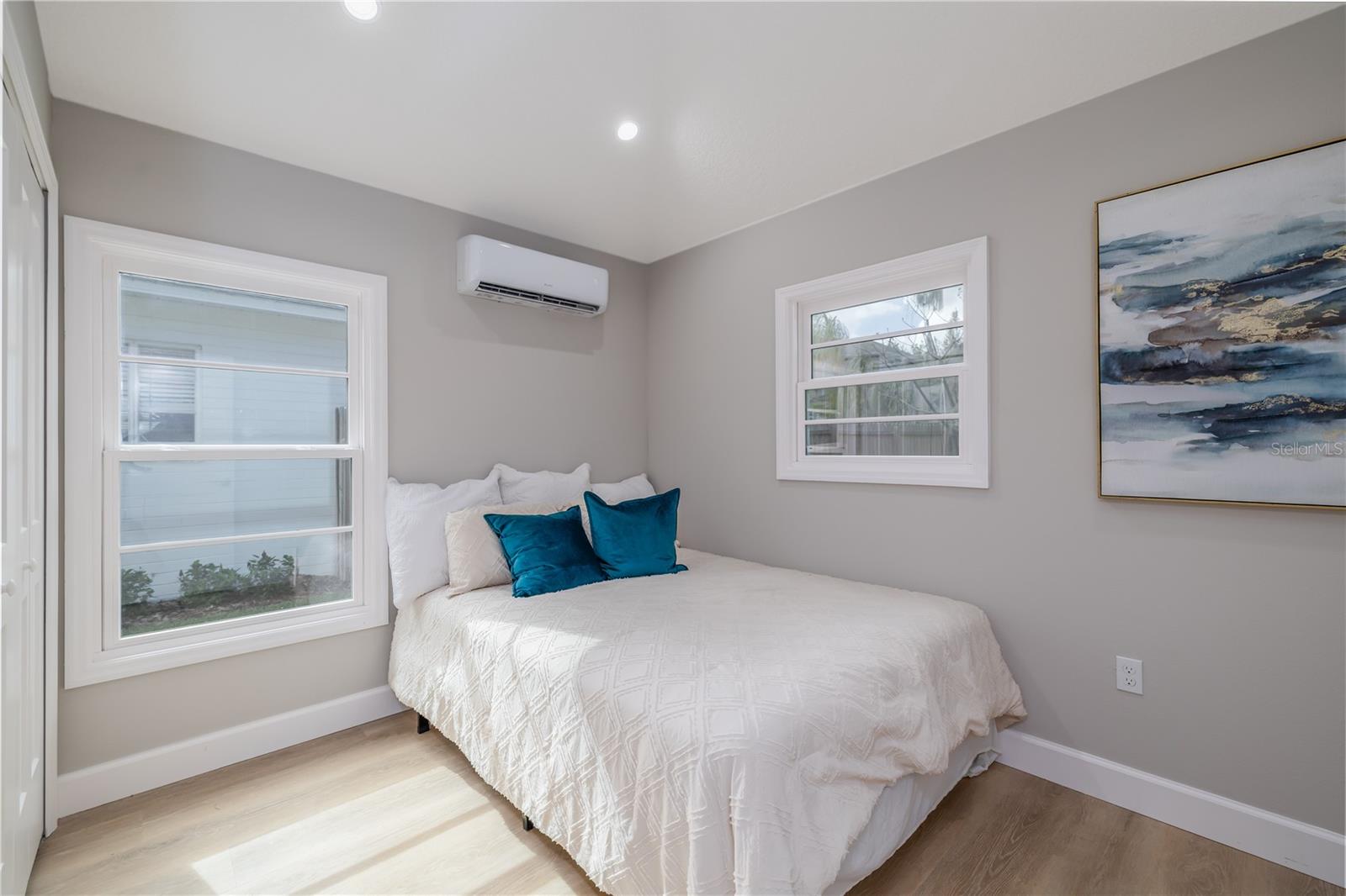 Image 15 of 19 For 1209 Washington Street