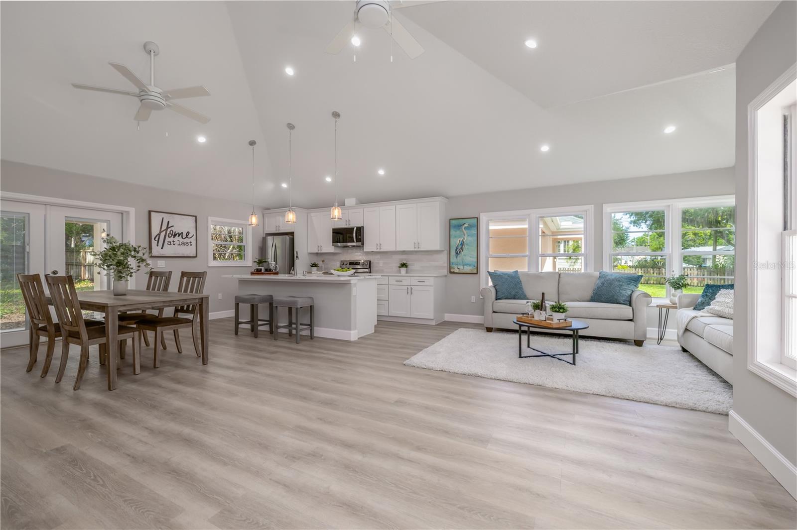 Image 5 of 19 For 1209 Washington Street