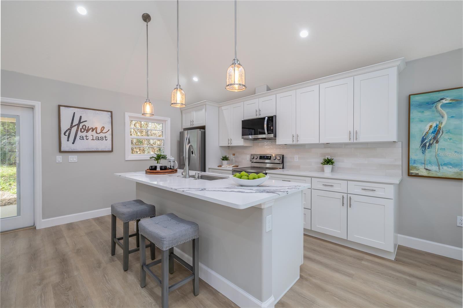 Image 8 of 19 For 1209 Washington Street