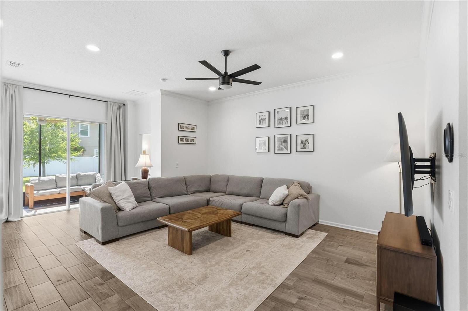 Image 19 of 66 For 127 Crepe Myrtle Court