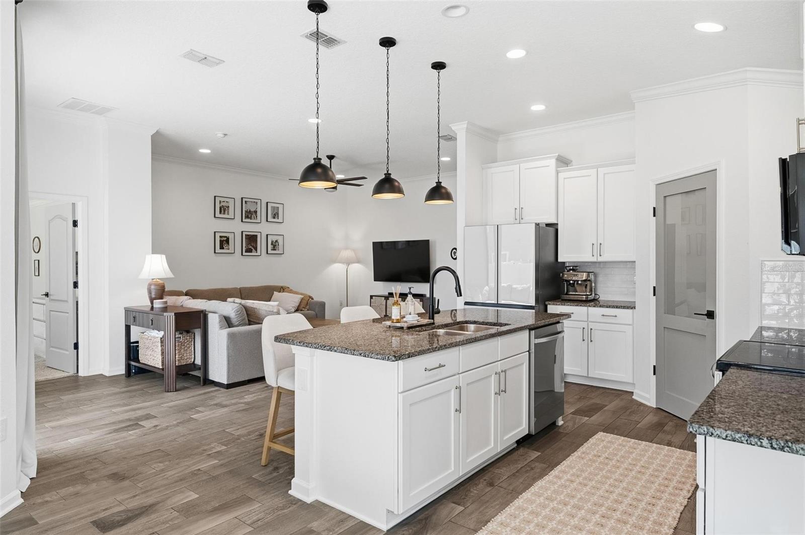 Image 24 of 66 For 127 Crepe Myrtle Court