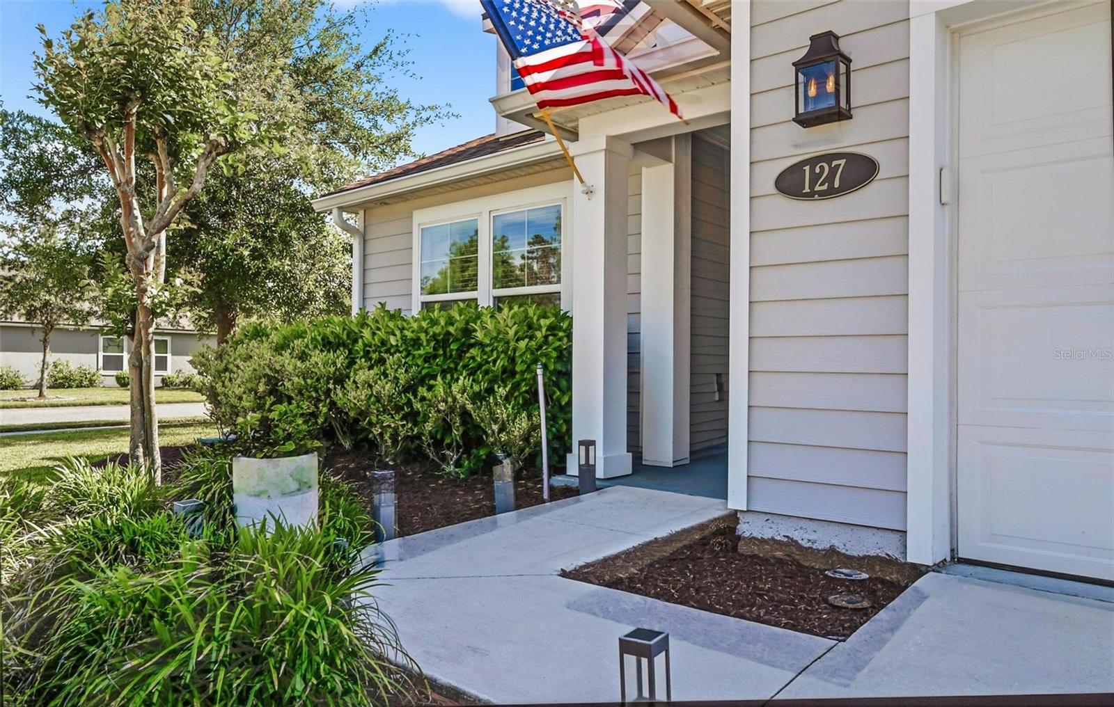 Image 3 of 66 For 127 Crepe Myrtle Court