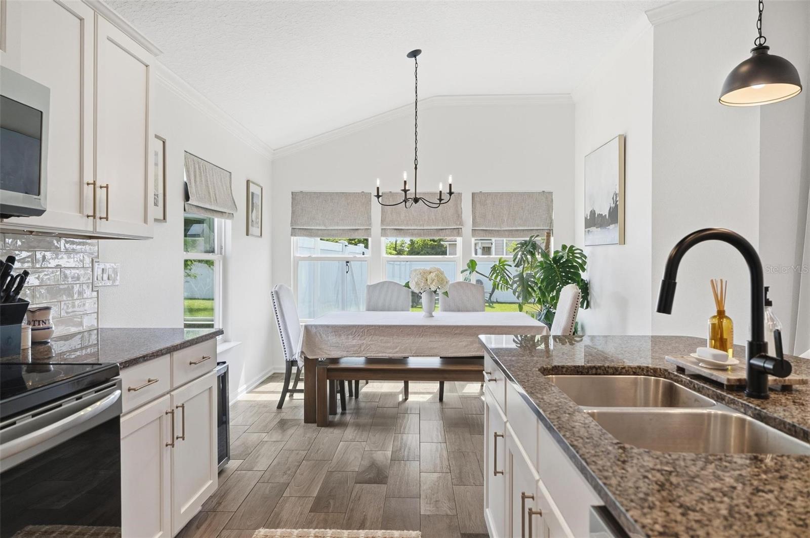 Image 30 of 66 For 127 Crepe Myrtle Court