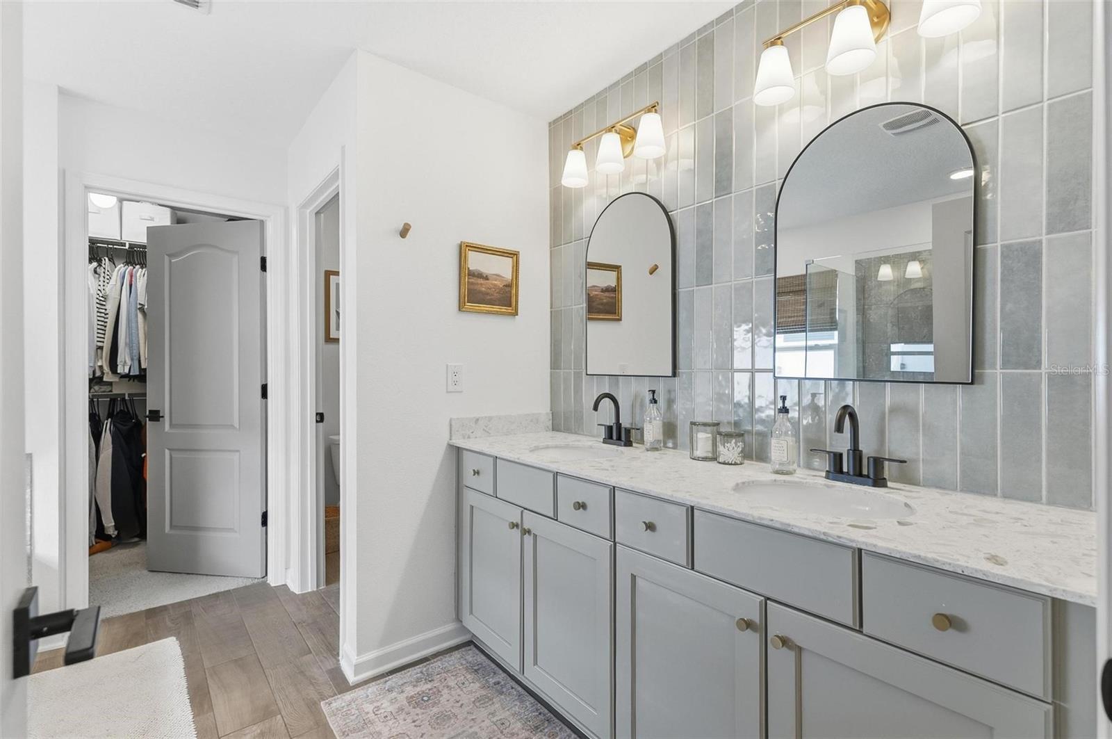 Image 40 of 66 For 127 Crepe Myrtle Court