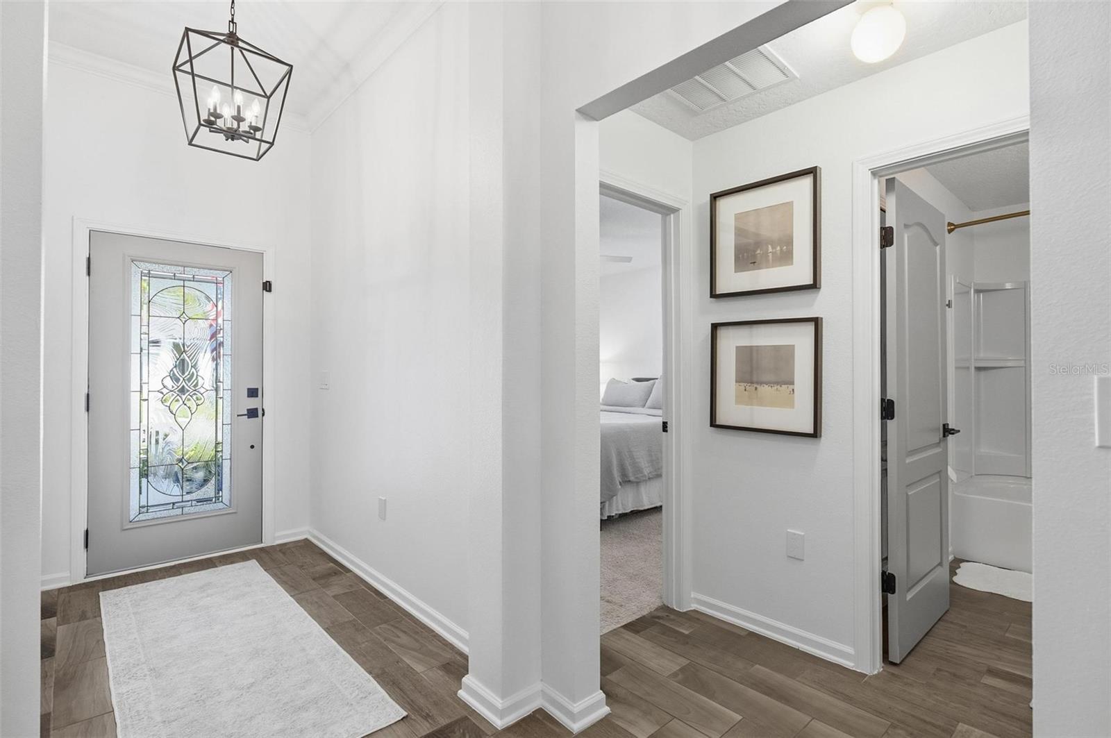 Image 6 of 66 For 127 Crepe Myrtle Court