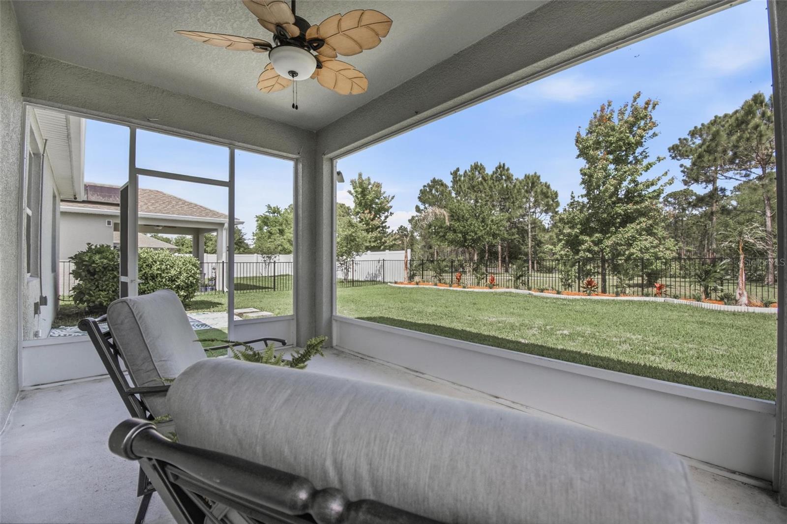 Image 40 of 56 For 6 Oakleaf Way