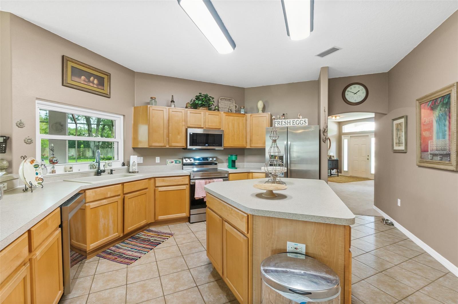 Image 31 of 56 For 6 Evansville Lane