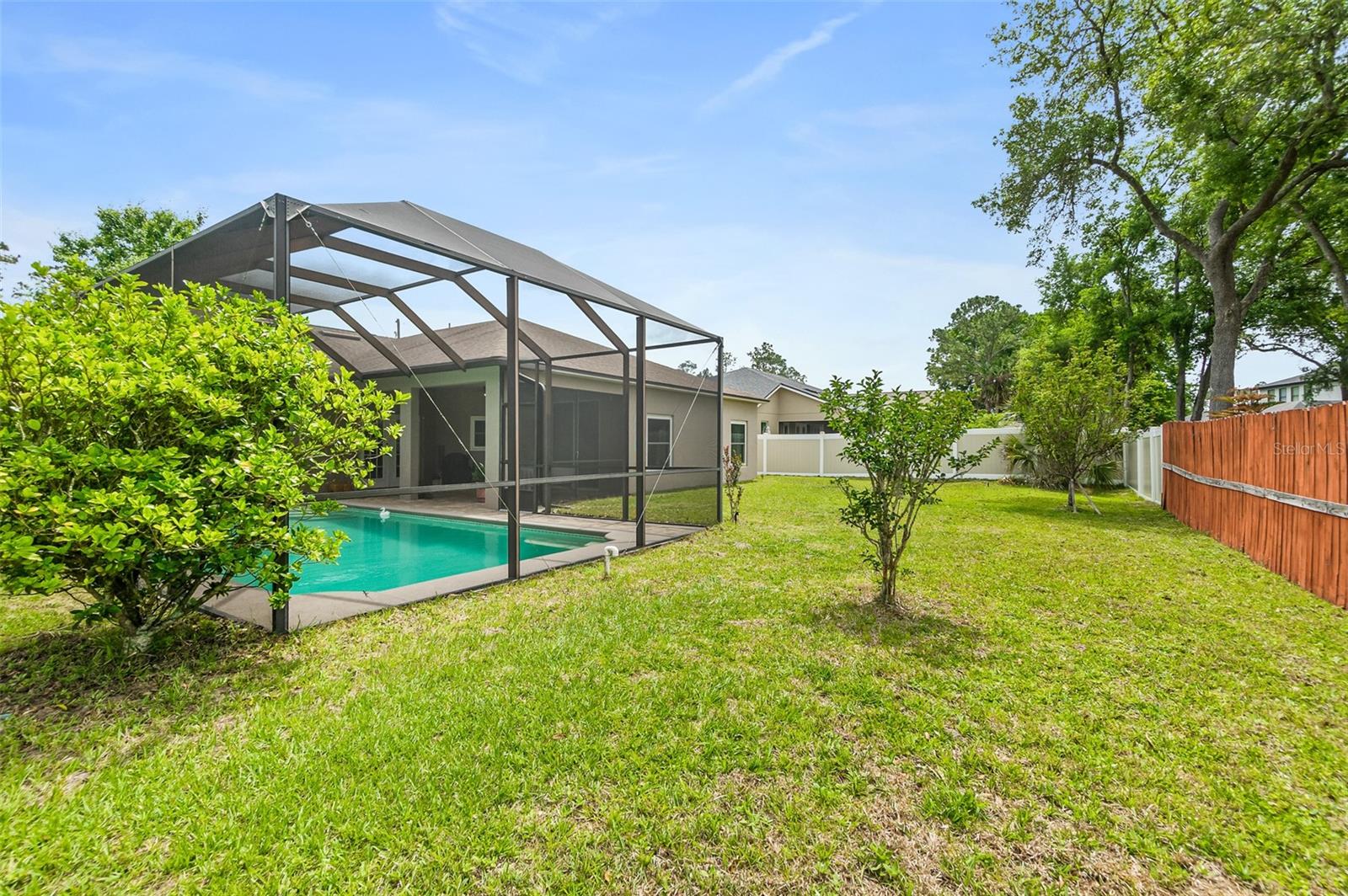 Image 43 of 56 For 6 Evansville Lane