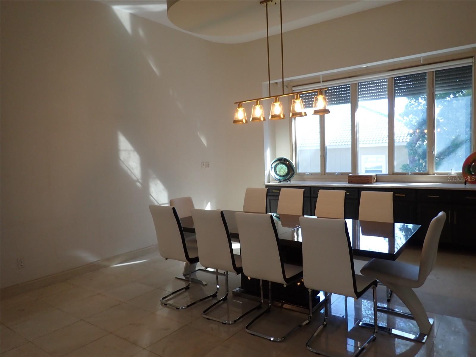 Image 17 of 35 For 25 San Marco Court