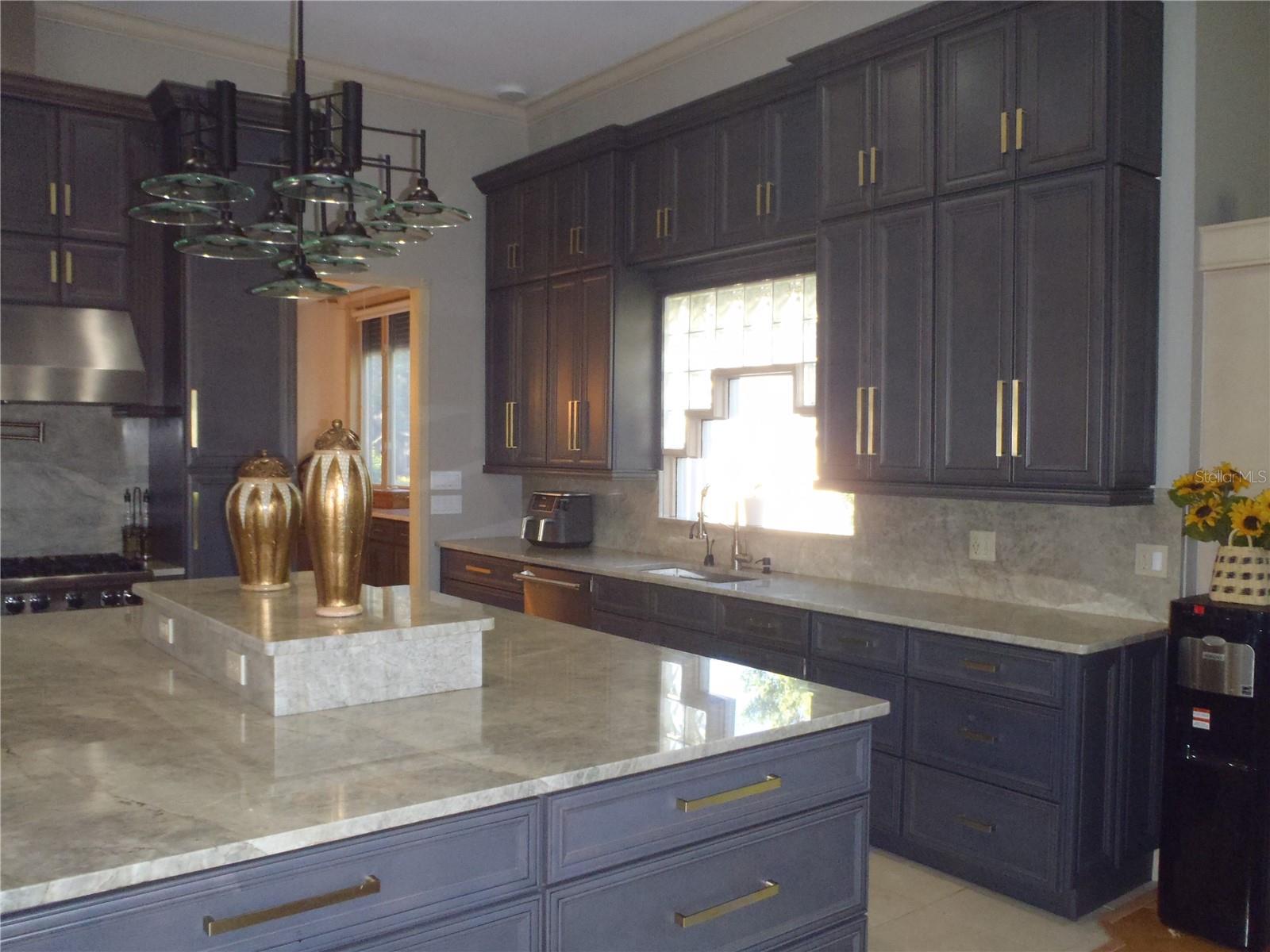 Image 22 of 35 For 25 San Marco Court