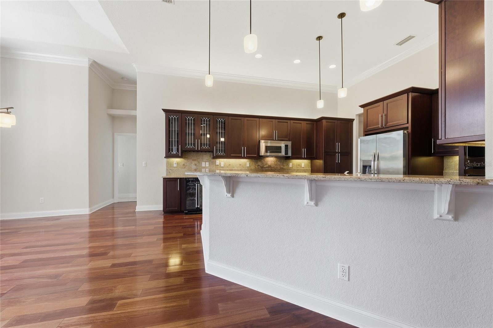 Image 12 of 63 For 10 Winter Haven Court