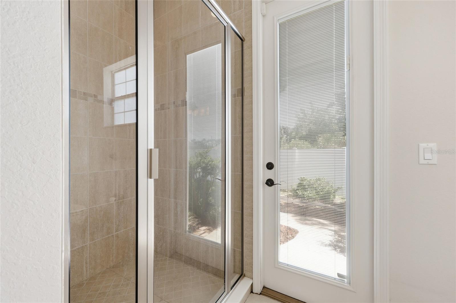 Image 47 of 63 For 10 Winter Haven Court