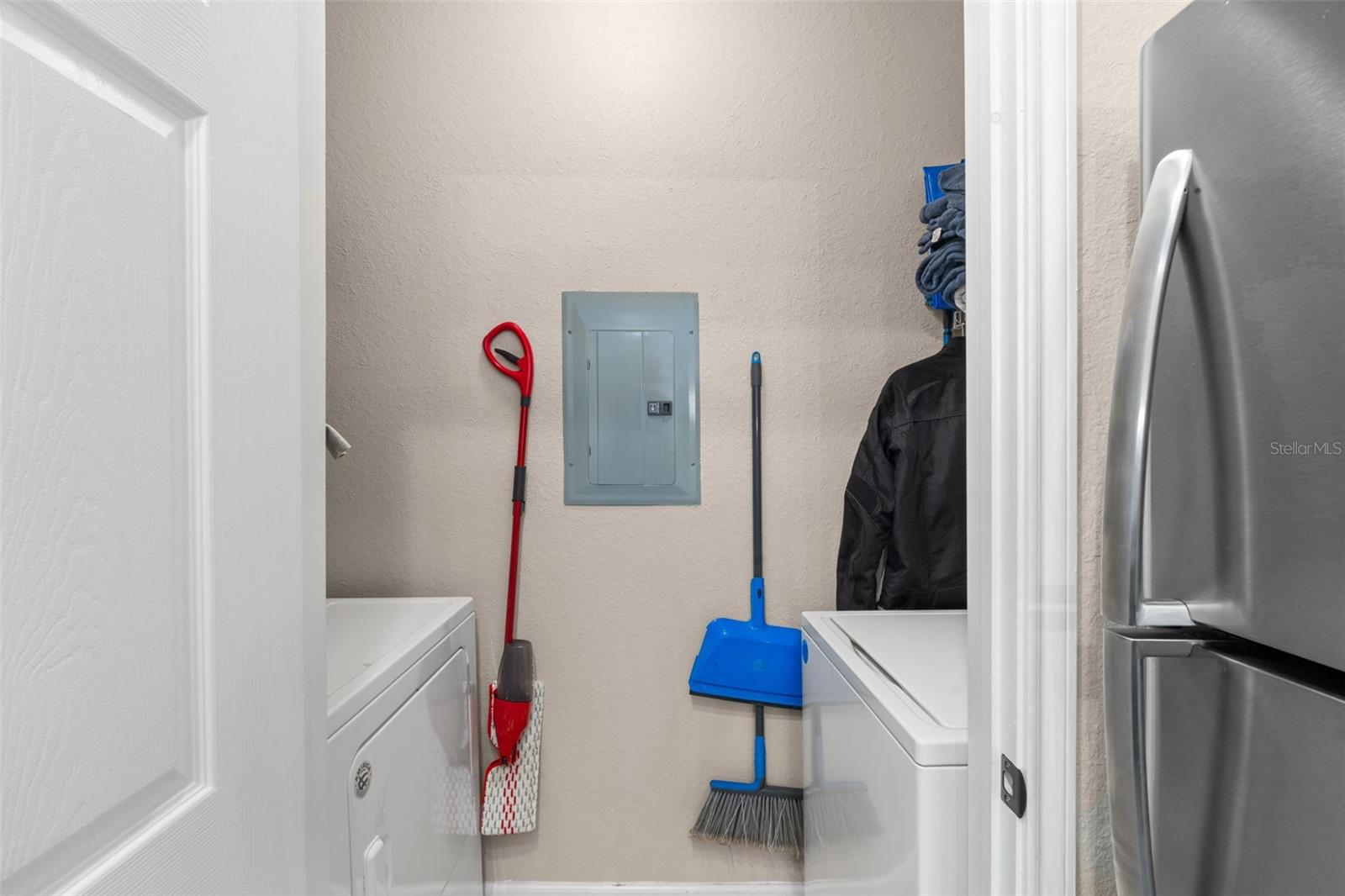 Image 13 of 50 For 245 Old Village Center Circle 7309