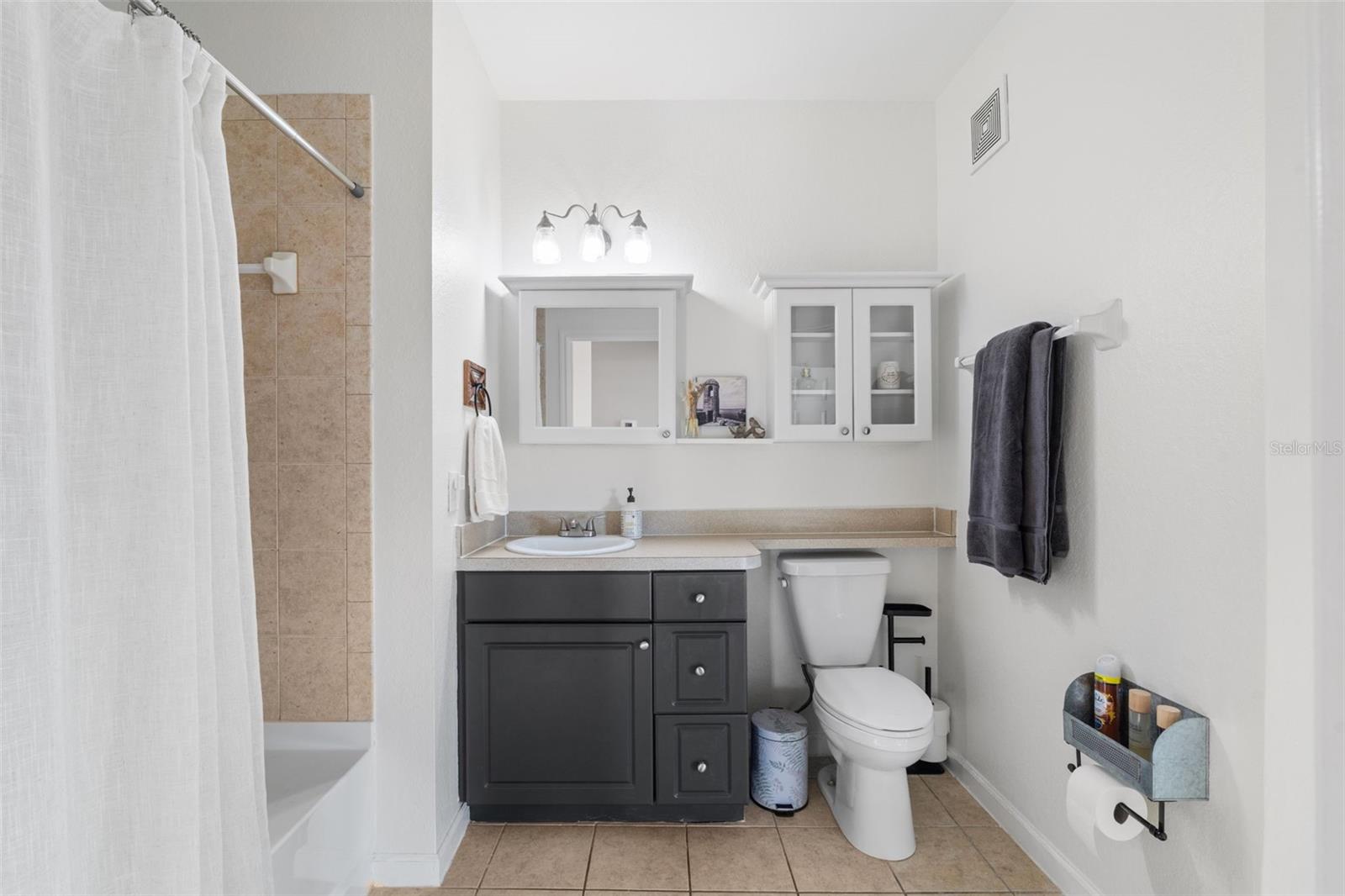 Image 17 of 50 For 245 Old Village Center Circle 7309