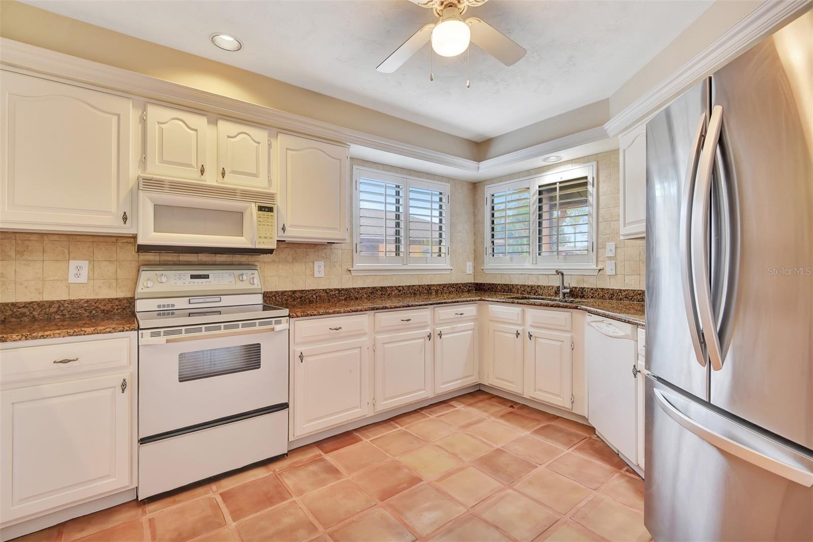 Image 17 of 56 For 105 Horseshoe Trail