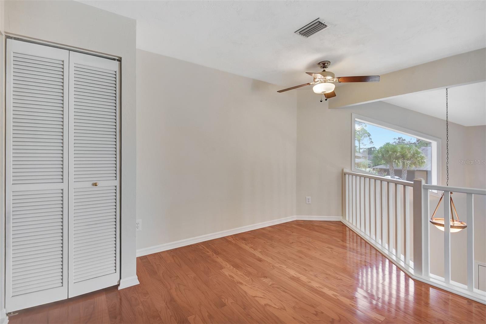 Image 38 of 56 For 105 Horseshoe Trail