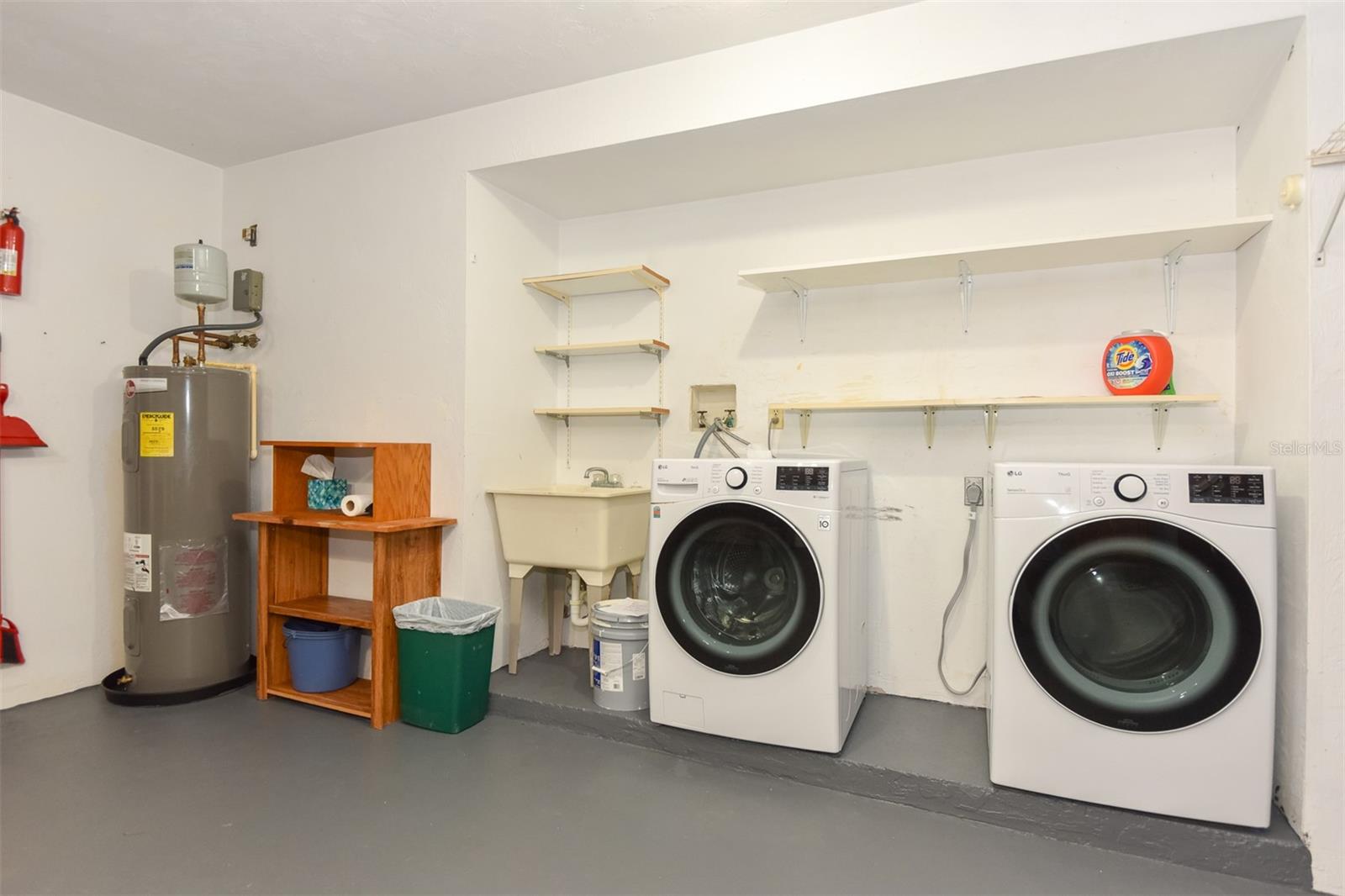 Image 42 of 56 For 105 Horseshoe Trail