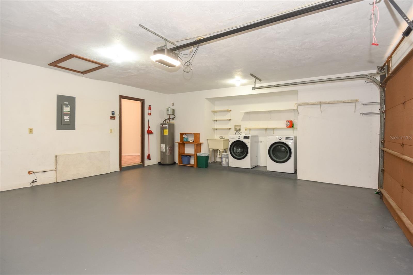 Image 43 of 56 For 105 Horseshoe Trail