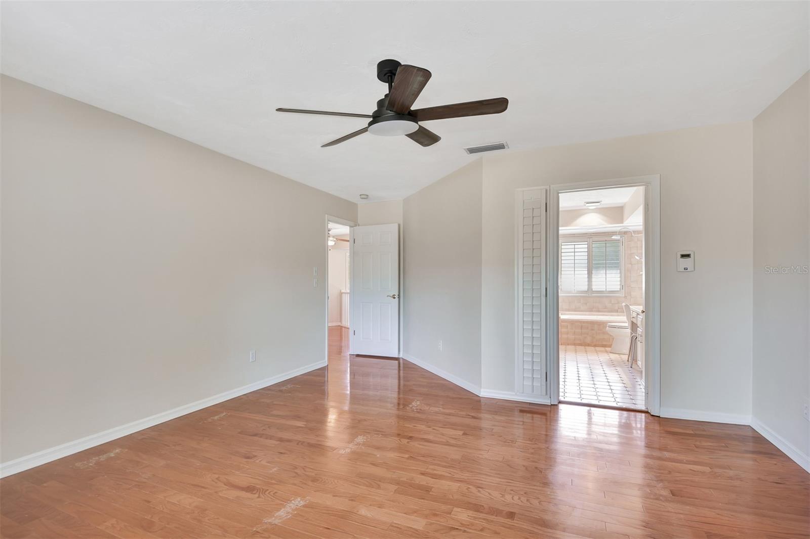 Image 46 of 56 For 105 Horseshoe Trail