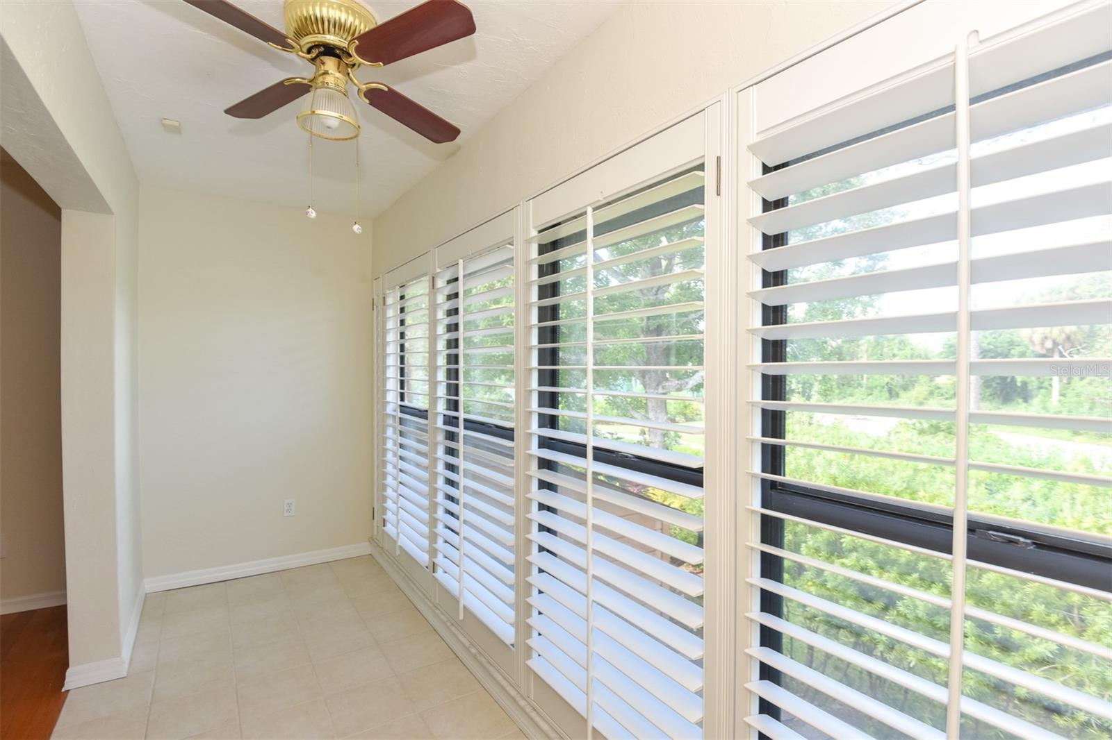 Image 48 of 56 For 105 Horseshoe Trail