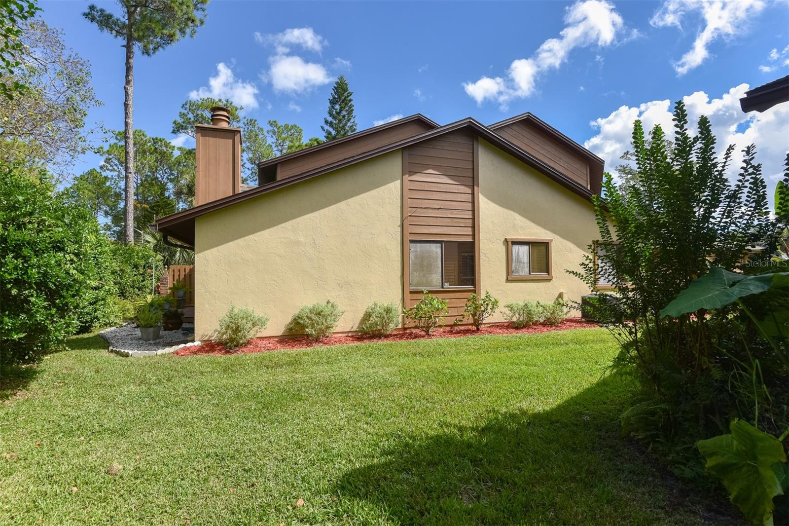 Image 52 of 56 For 105 Horseshoe Trail