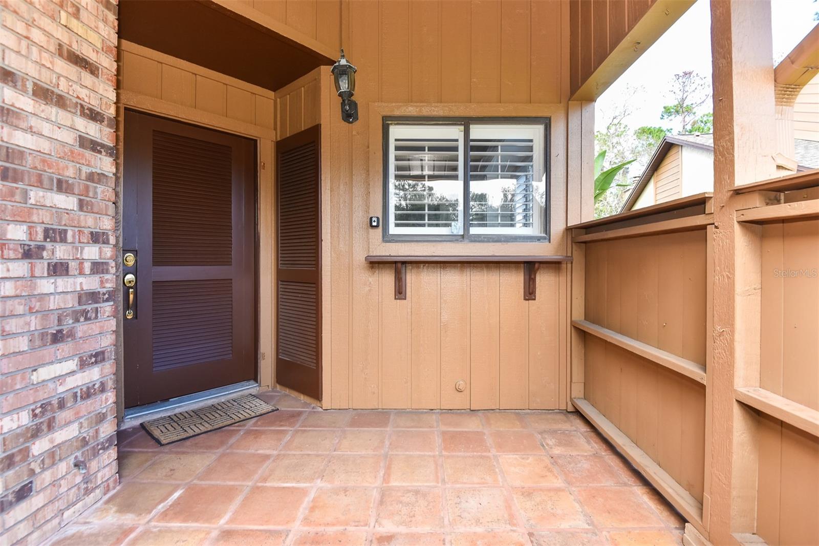 Image 7 of 56 For 105 Horseshoe Trail