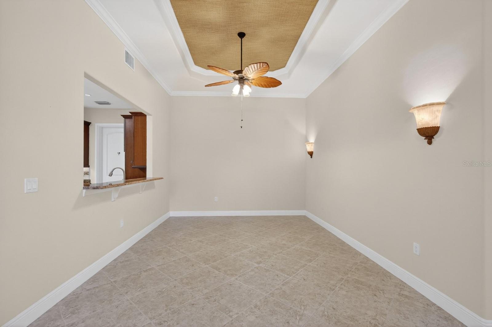 Image 11 of 51 For 40 Casa Bella Circle 1101