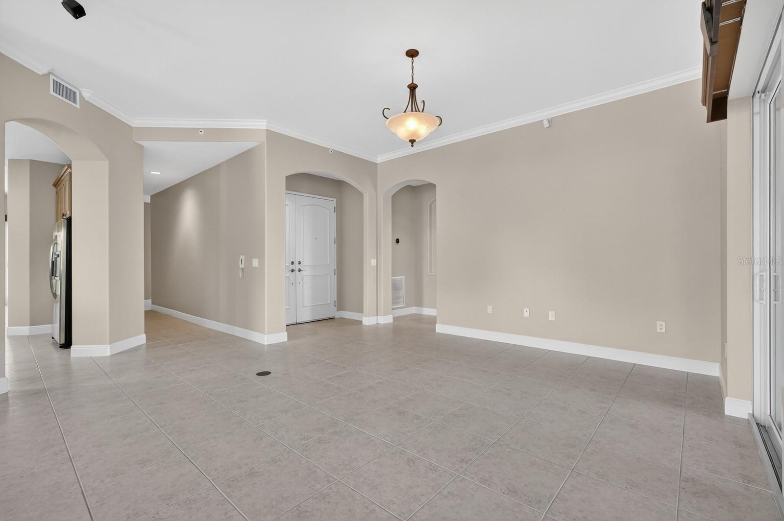 Image 11 of 59 For 40 Casa Bella Circle 1102