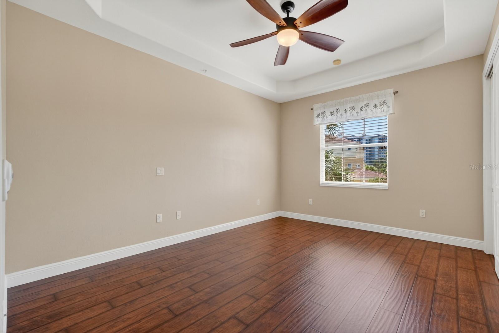 Image 28 of 59 For 40 Casa Bella Circle 1102