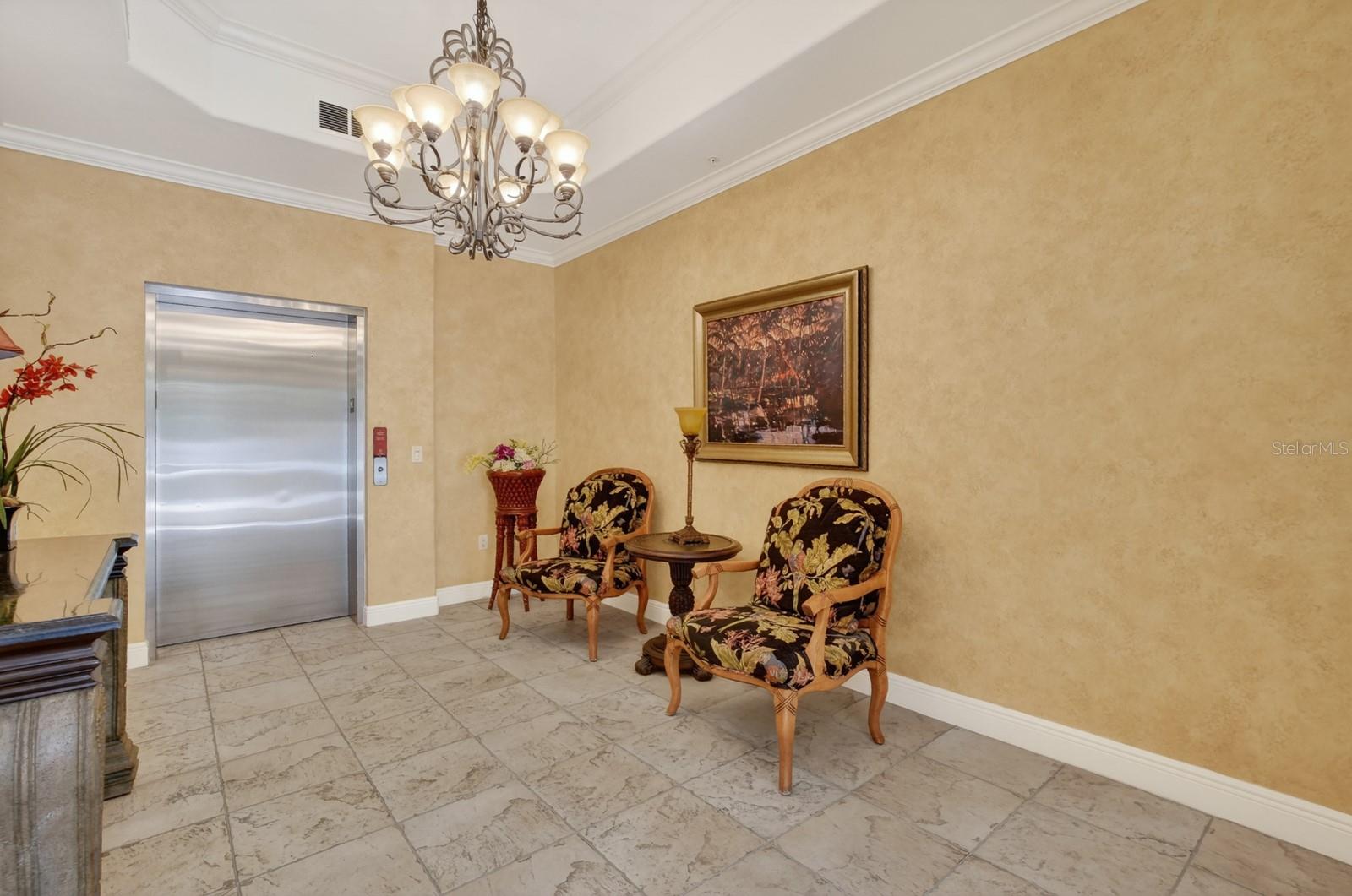 Image 4 of 59 For 40 Casa Bella Circle 1102