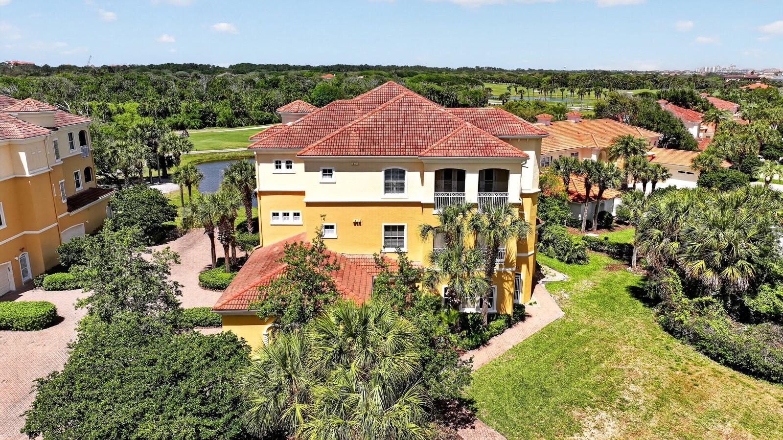 Image 43 of 59 For 40 Casa Bella Circle 1102