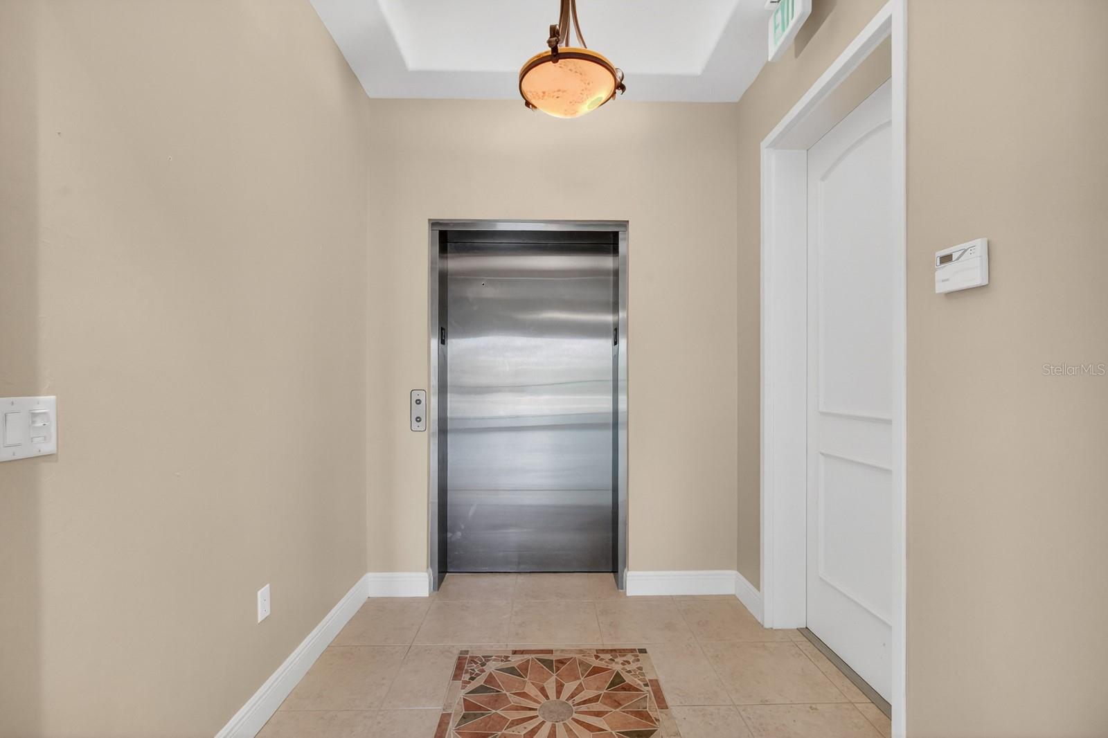 Image 6 of 59 For 40 Casa Bella Circle 1102